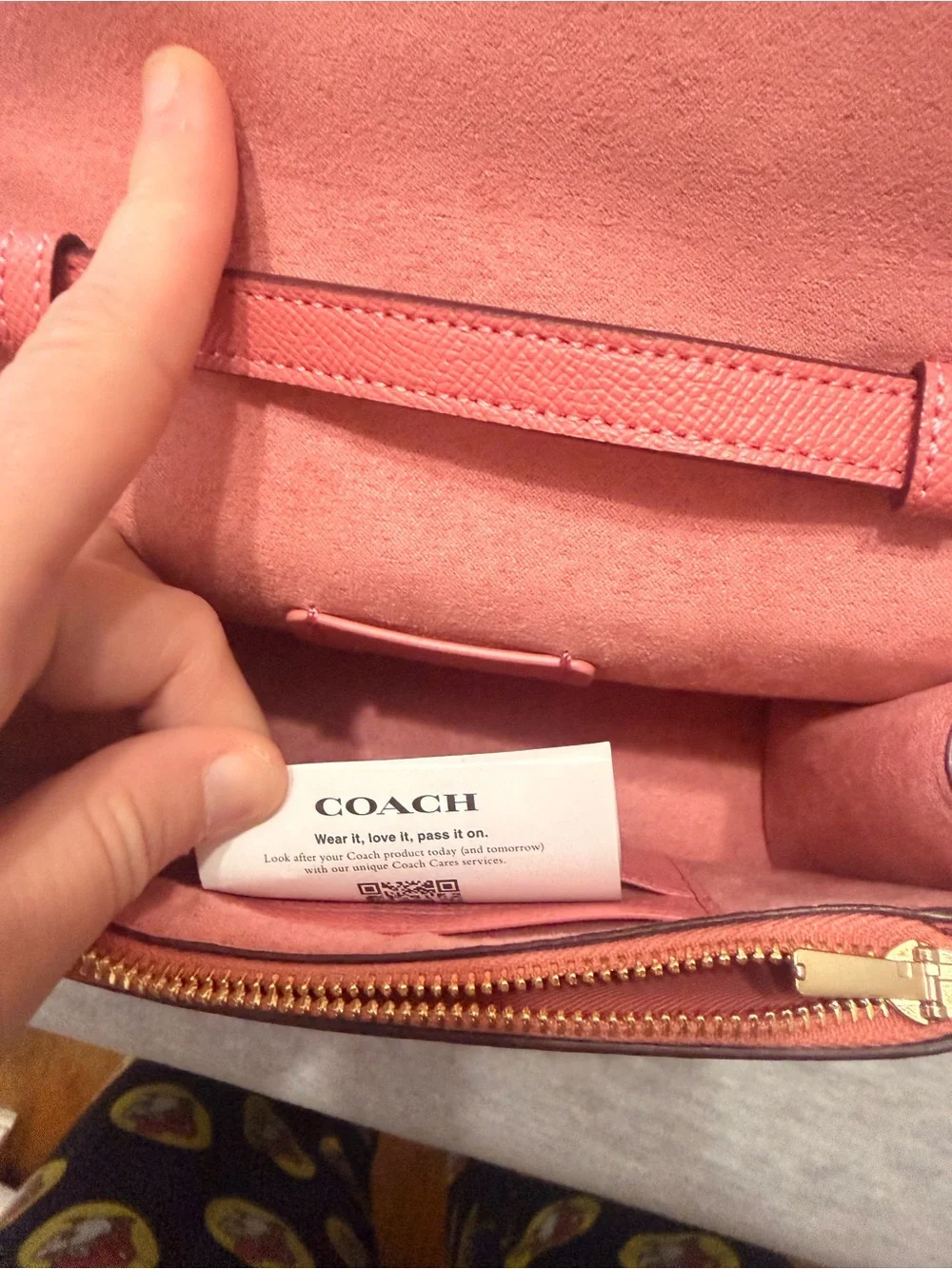 Coach Coral Leather cross body purse with Gold Logo